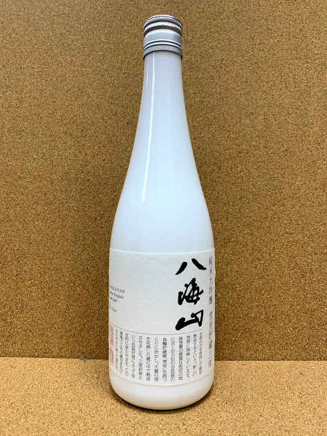 八海山 純米大吟醸 雪室三年 720ml